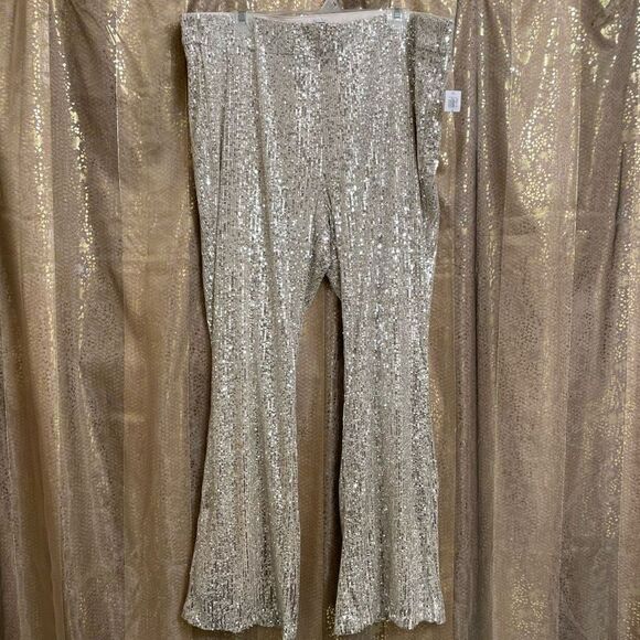Old Navy Silver Sequin Flare Stretchy High Waisted Pull On Pants 2X NWT - Picture 1 of 11